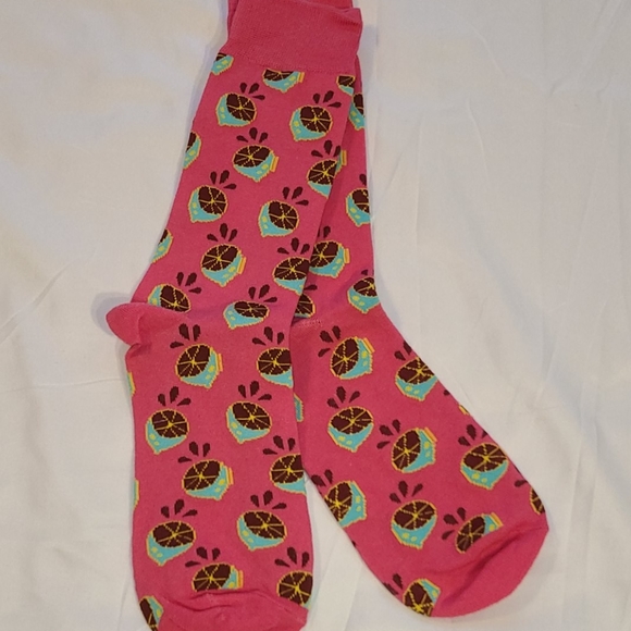 2 pairs of women's socks - Picture 12 of 16